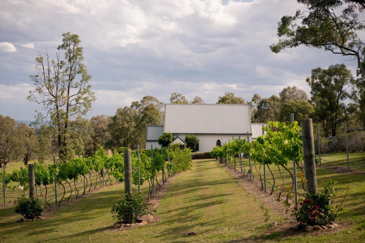 Cabins At Lovedale Wedding Chapel Экстерьер фото